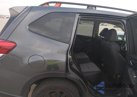 2022 Subaru Forester Sport z USA, uszkodzony, nr VIN JF2SKAJC9NH404829